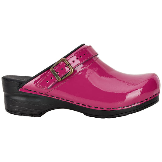 Sanita Freya Patent Flexible Clogs in Fuchsia